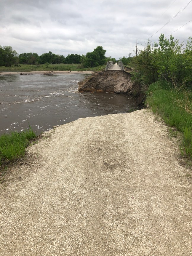 12EF23AB-B474-4A16-81EB-B3D9FB83B999